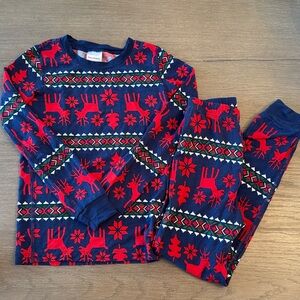 Hanna Soft, Long/Long Unisex Dear Deer Holiday Pajamas
120cm/ 6-7